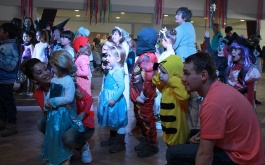 j42ipob5c8_detsky-karneval-2016_2