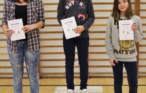 e5yxpffbps_gymnastika_1