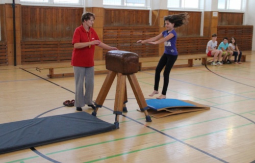 e5yxpffbps_gymnastika_1
