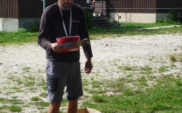 afs2j2d00a_13-09-2017-zvikovec_1