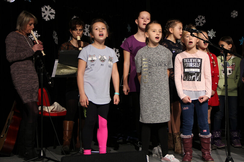 27-12-2018-predvanocni-koncert-2018_6.jpg