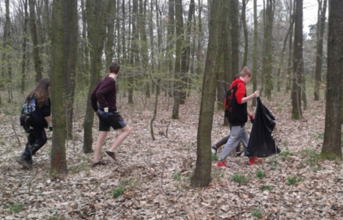 srxsi1zwuo_15-04-2019-uklidme-cesko-2019_1