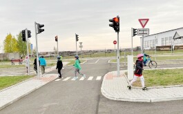 zquxvaro5y_____IMG_0147