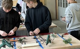6alky55n3w_____IMG_2019