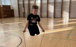 562t9a6v7x_____IMG_3674