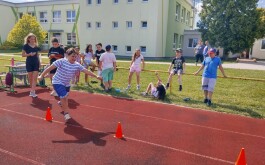 j8k37bzp3n_____IMG-20250625-WA0019