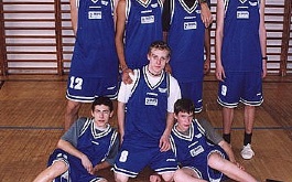 basketbalovy-turnaj-o-pohar-tomase-hrabika-8-rocnik-prosinec-2003_1.jpg