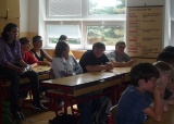 beseda-s-pametnikem-2-sv-valky-panem-plukovnikem-m-vondrackem-14-6-2010_2.jpg