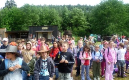 idz7a8ammh_vylet-3-a-a-skolni-druziny-halter-valley-21-6-2011_1