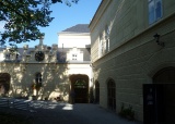 dejepisna-exkurze-8-tr-zamek-chyse-a-rabstejn-nad-strelou-15-9-2011_12.jpg