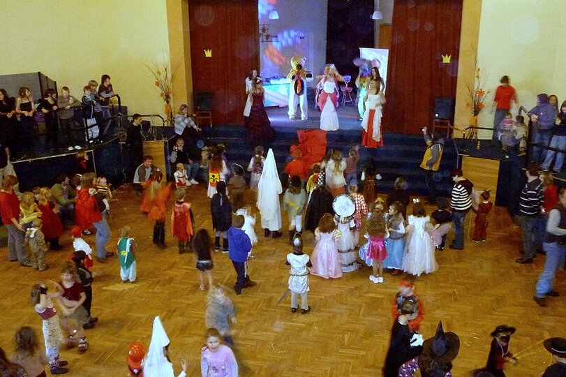 kralovsky-karneval-2010_12.jpg