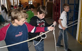 utkbs147lg_certi-skola-5-12-2007_1