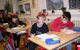 utkbs147lg_certi-skola-5-12-2007_1