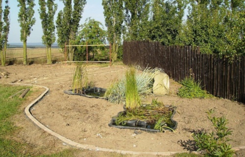 zif7ivy1gk_rekonstrukce-zahrady-srpen-2009_1