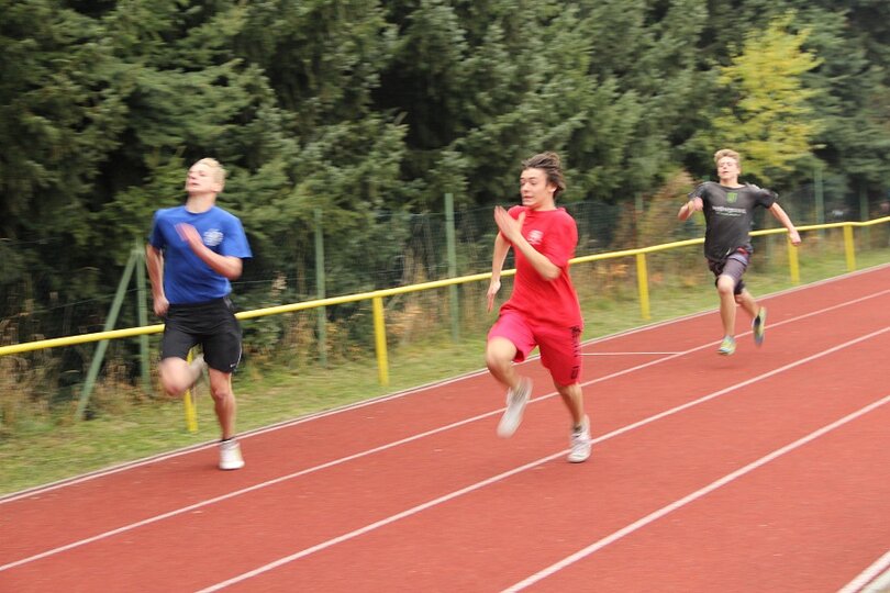 okresni-kolo-atletickeho-ctyrboje-9-10-2013_11.jpg