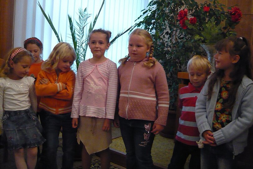 slavnostni-vyrazeni-ze-skolky-24-6-2009_11.jpg