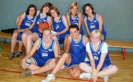 okresni-sportovni-olympiada-basketbal-12-6-2008_1.jpg