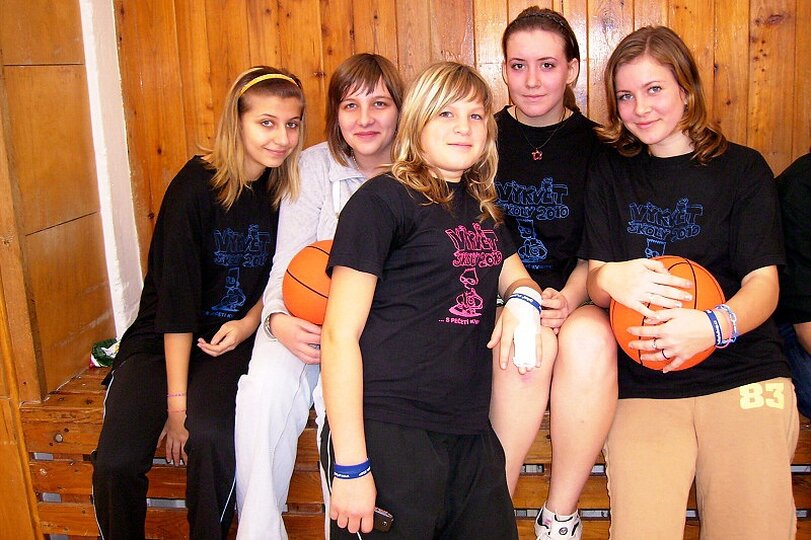 skolni-turnaj-ve-streetbalu-22-12-2009_10.jpg