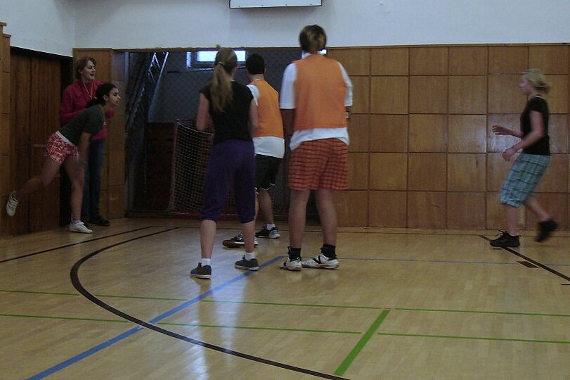 vanocni-skolni-turnaj-ve-streetballu-21-12-2011_6.jpg