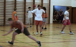 vanocni-skolni-turnaj-ve-streetballu-21-12-2011_19.jpg