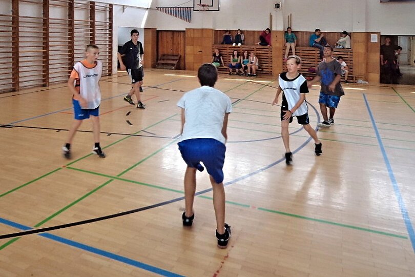 skolni-streetballovy-turnaj-24-6-2013_19.jpg