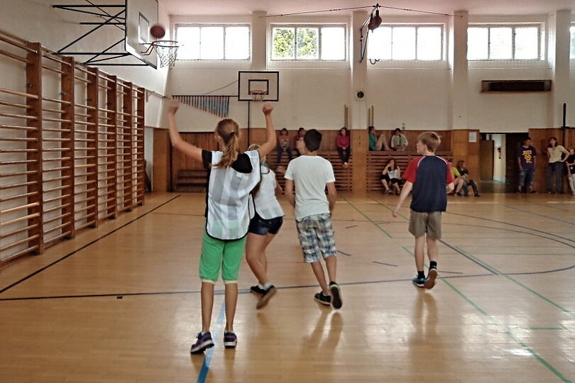 skolni-streetballovy-turnaj-24-6-2013_14.jpg