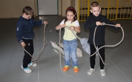 prj349uvj0_projektovy-den-na-i-stupni-certi-skola-5-12-2013_1