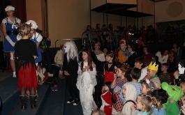 94nlx74fwe_detsky-karneval-2014_1