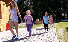 hjn84bggme_skolni-indianska-stezka-24-6-2014_1