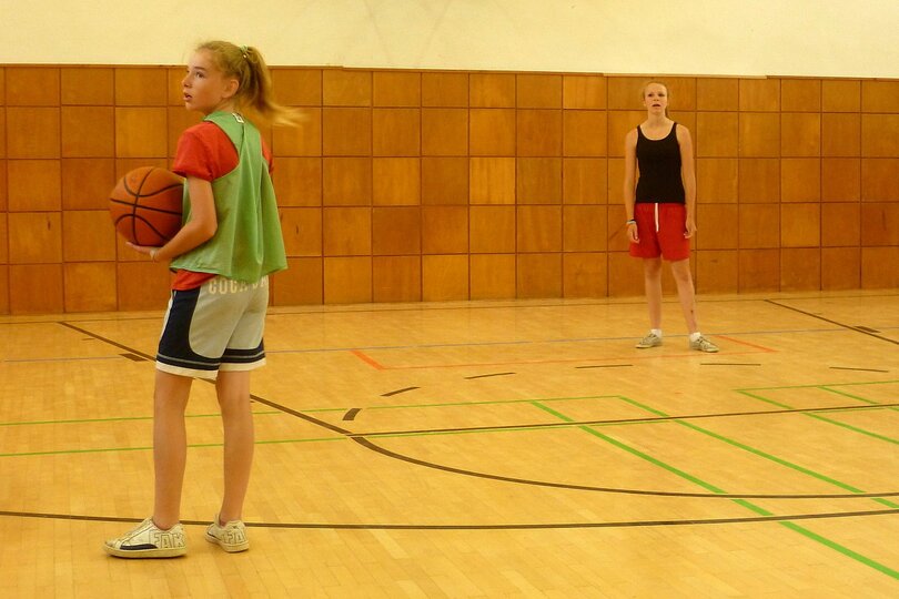skolni-turrnaj-ve-streetballu-25-6-2014_10.jpg