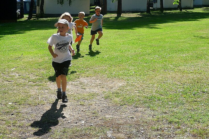 skolni-indianska-stezka-28-6-2011_6.jpg