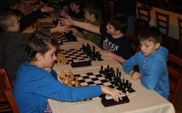 o1l6ha6lb9_sachovy-prebor-mesta-jesenice_1