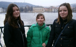54yg8yhmhw_muzeum-bedricha-smetany-a-muzeum-karlova-mostu_1