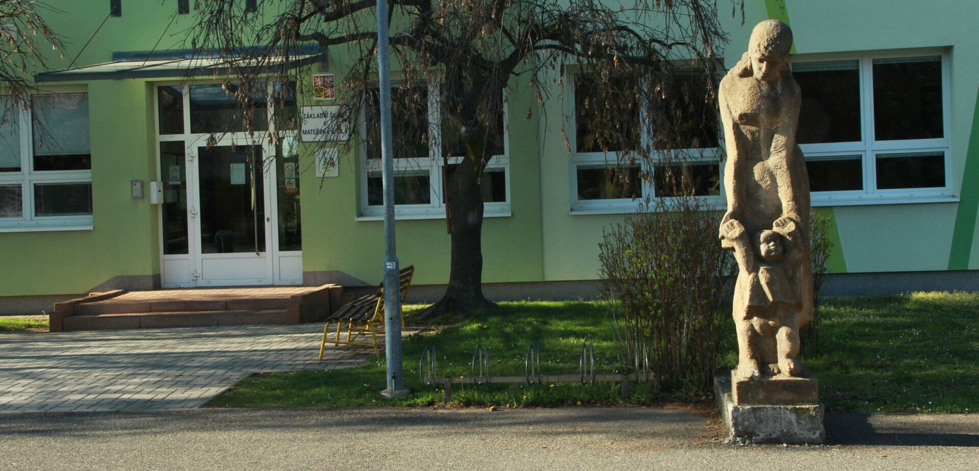 Vítejte na stránkách Základní školy Jesenice
